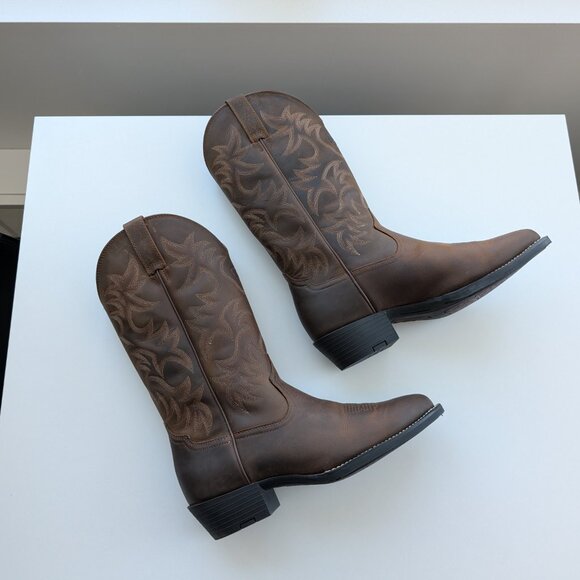 Ariat Heritage R Toe Western Boot - 9 EE (Wide) - Distressed Brown - Picture 4 of 8